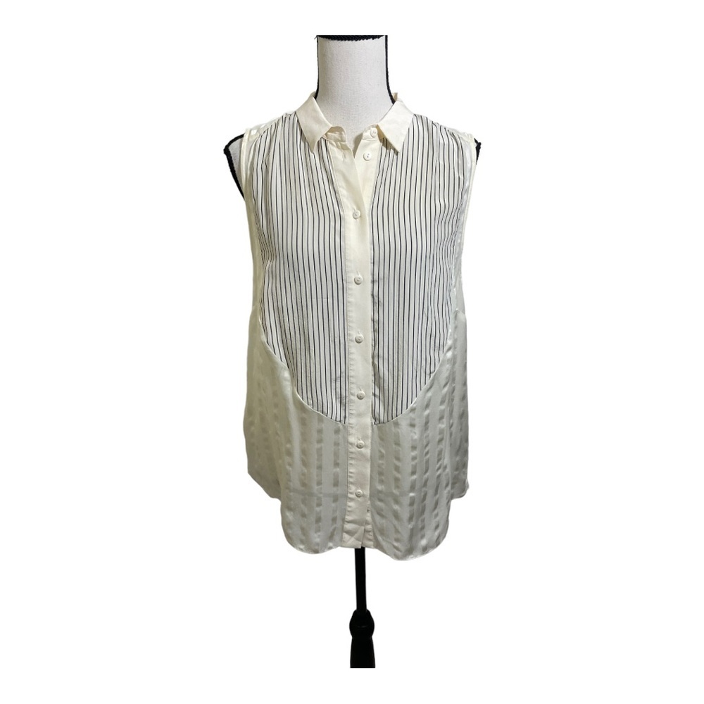 Jeunesse by Aiko womens silk blouse. Button down. Sleeveless. Size Small